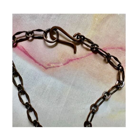 Copper tone blue glass pendant necklace - Picture 6 of 8